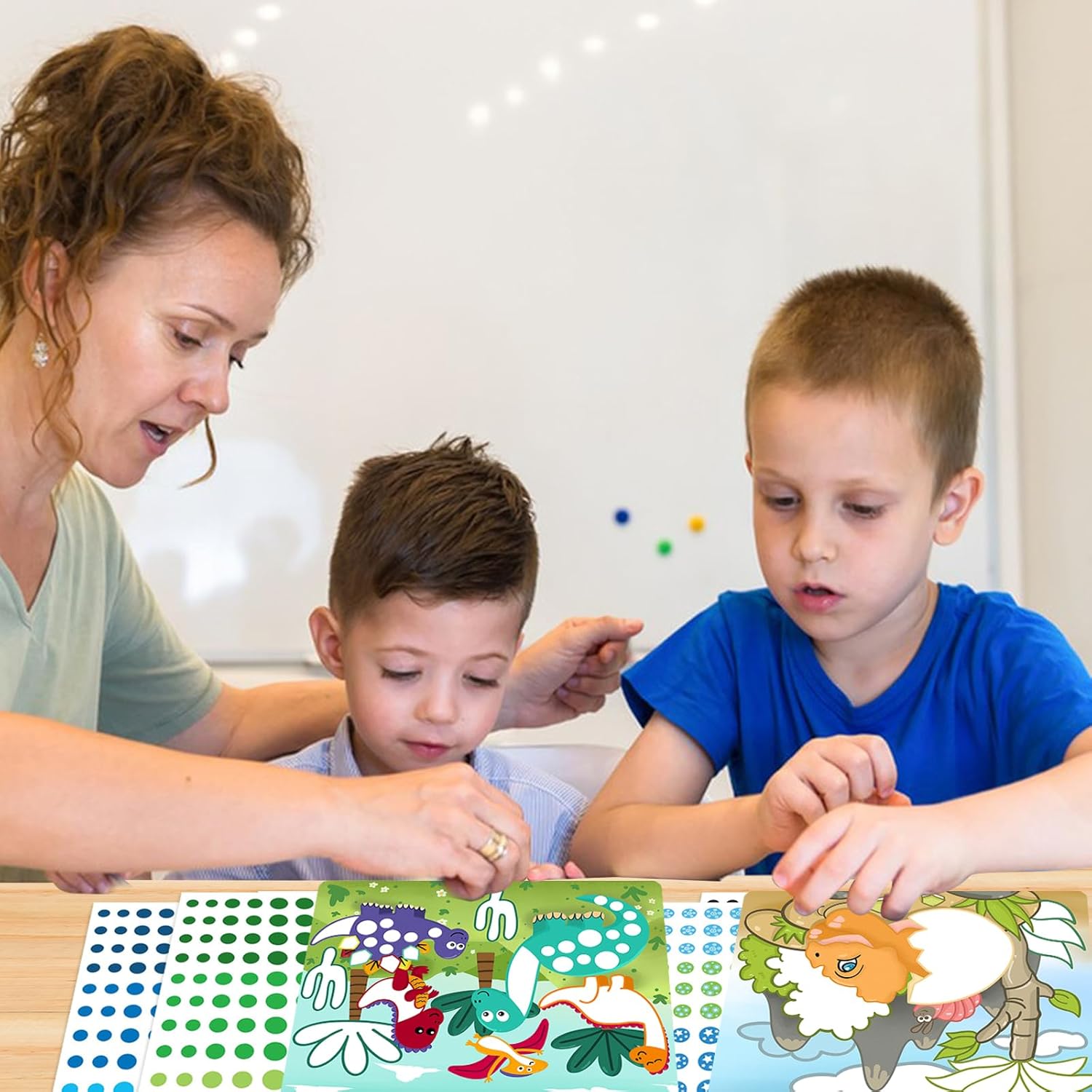 Weipbwor Calcomanías de puntos para artes y manualidades, kits de actividades para niños, 12 temas de pintura, sin desorden, calcomanías de