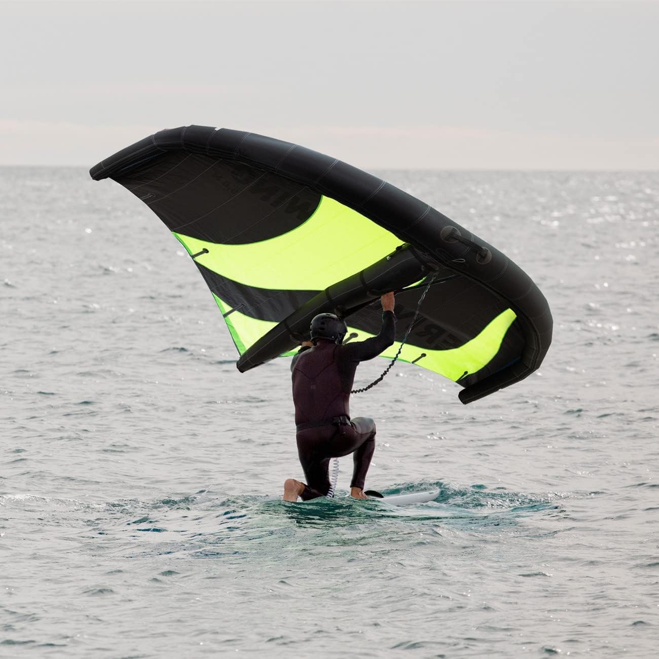 Erivc Ala inflable de 16.5 pies para surf, deportes al aire libre, ala de viento inflable para surf acuático, esquí de nieve, ala de rendimiento