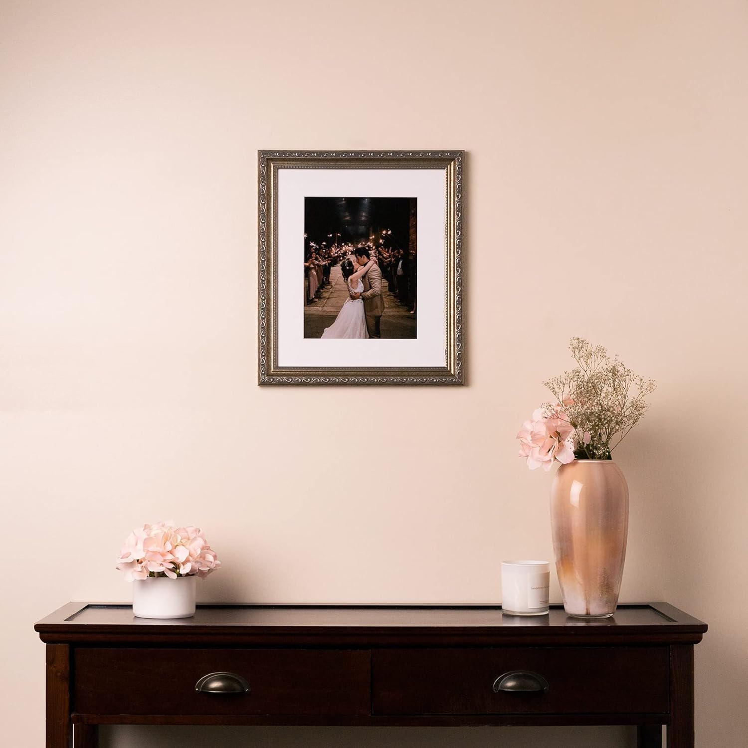 ArtToFrames Marco de fotos de madera de color plata envejecida y con cuentas de 24 x 36 pulgadas
