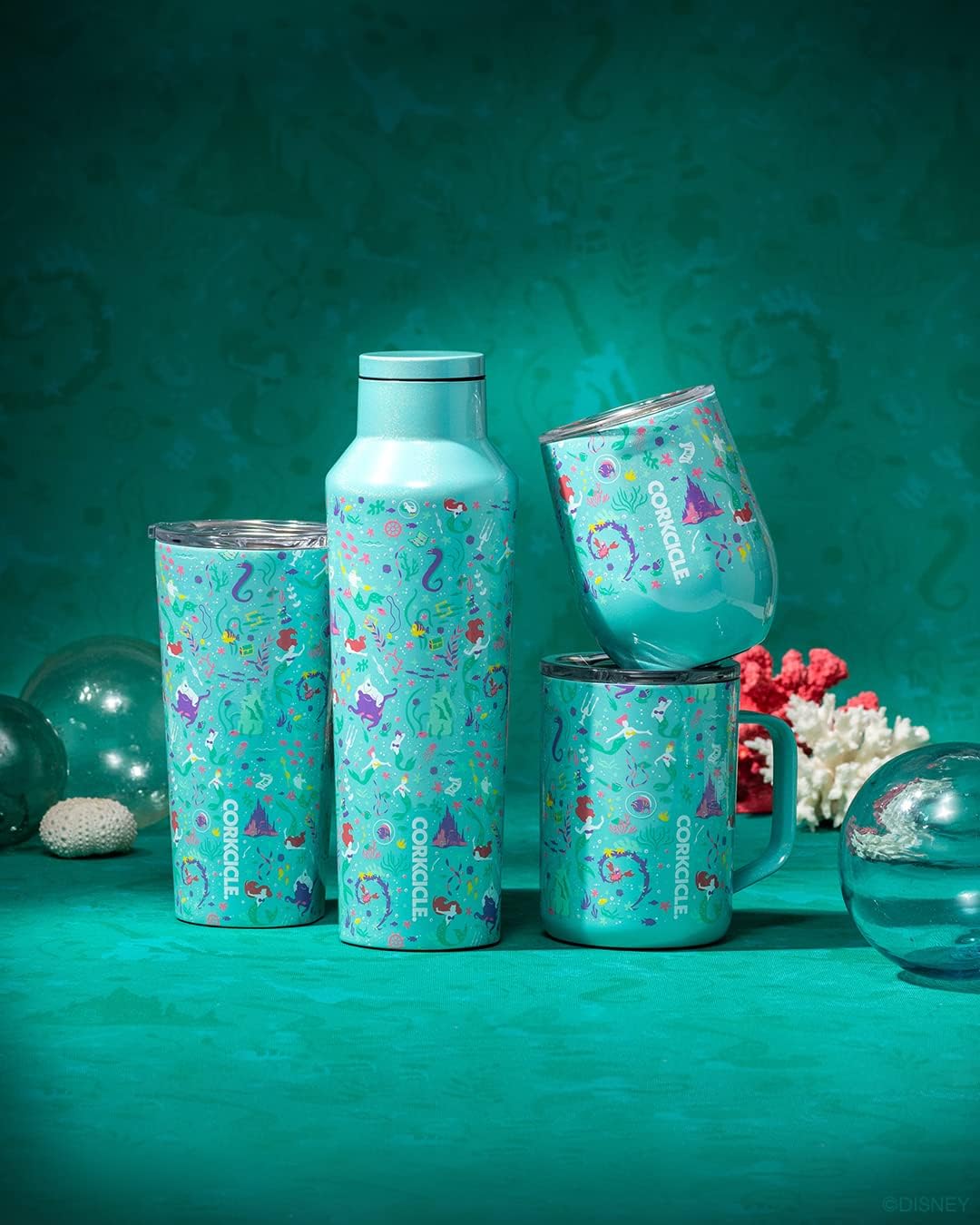Corkcicle Disney Princess Ariel – Taza de café con triple aislamiento con tapa, vaso de campamento de acero inoxidable con asa, caliente durante más