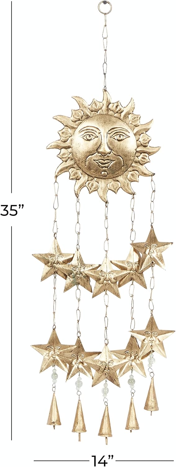 Deco 79 Carillón de viento de metal para interiores y exteriores con cuentas de vidrio y campanas de cono, 14 x 1 x 35 pulgadas, dorado