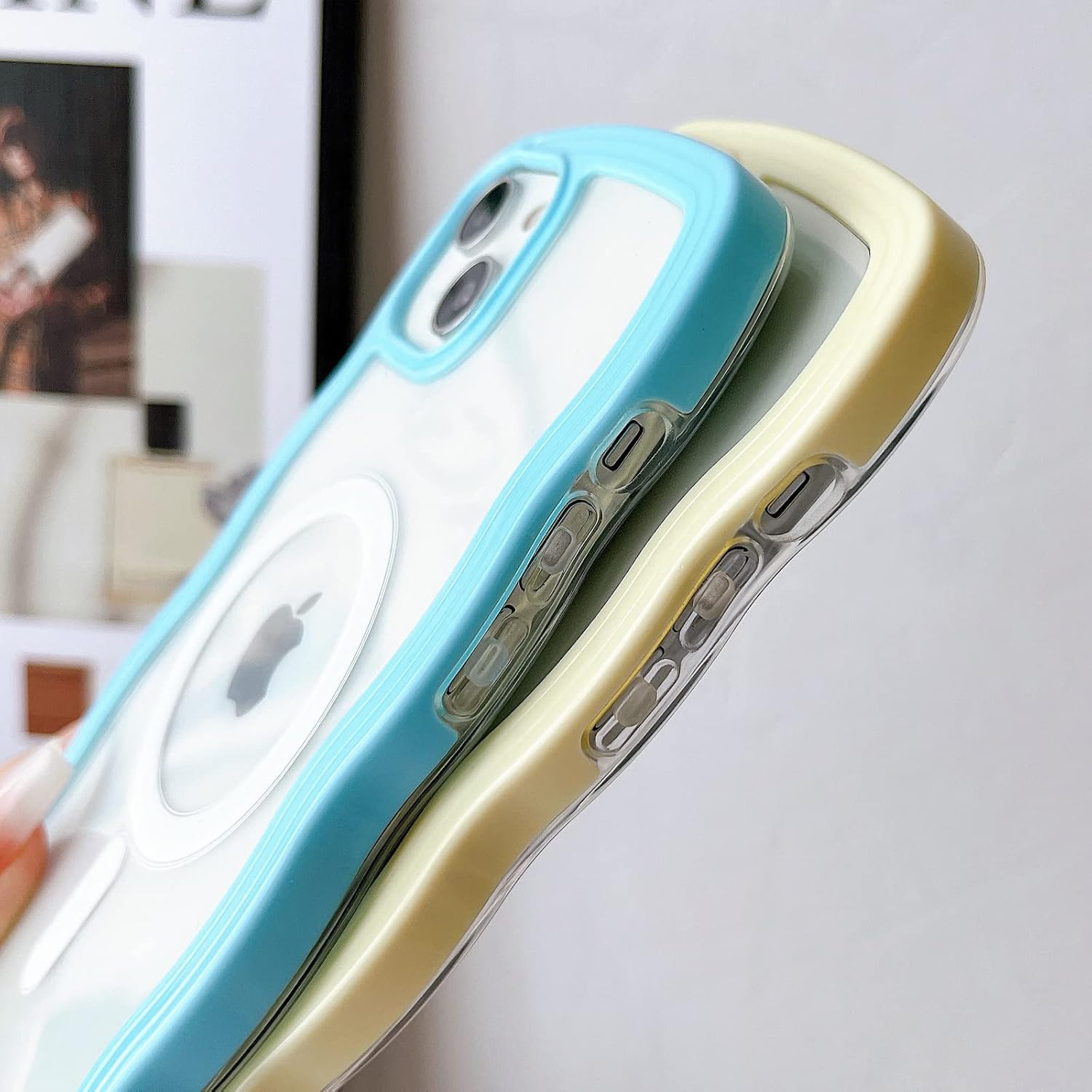 Skyseaco Funda para iPhone 14, compatible con MagSafe, bonita forma de marco de onda rizada, a prueba de golpes, suave funda magnética para mujeres