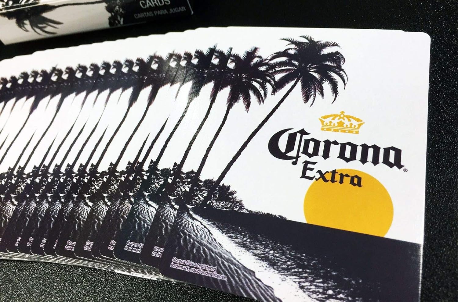 M&O Juego de cartas Corona (paquete de 2)