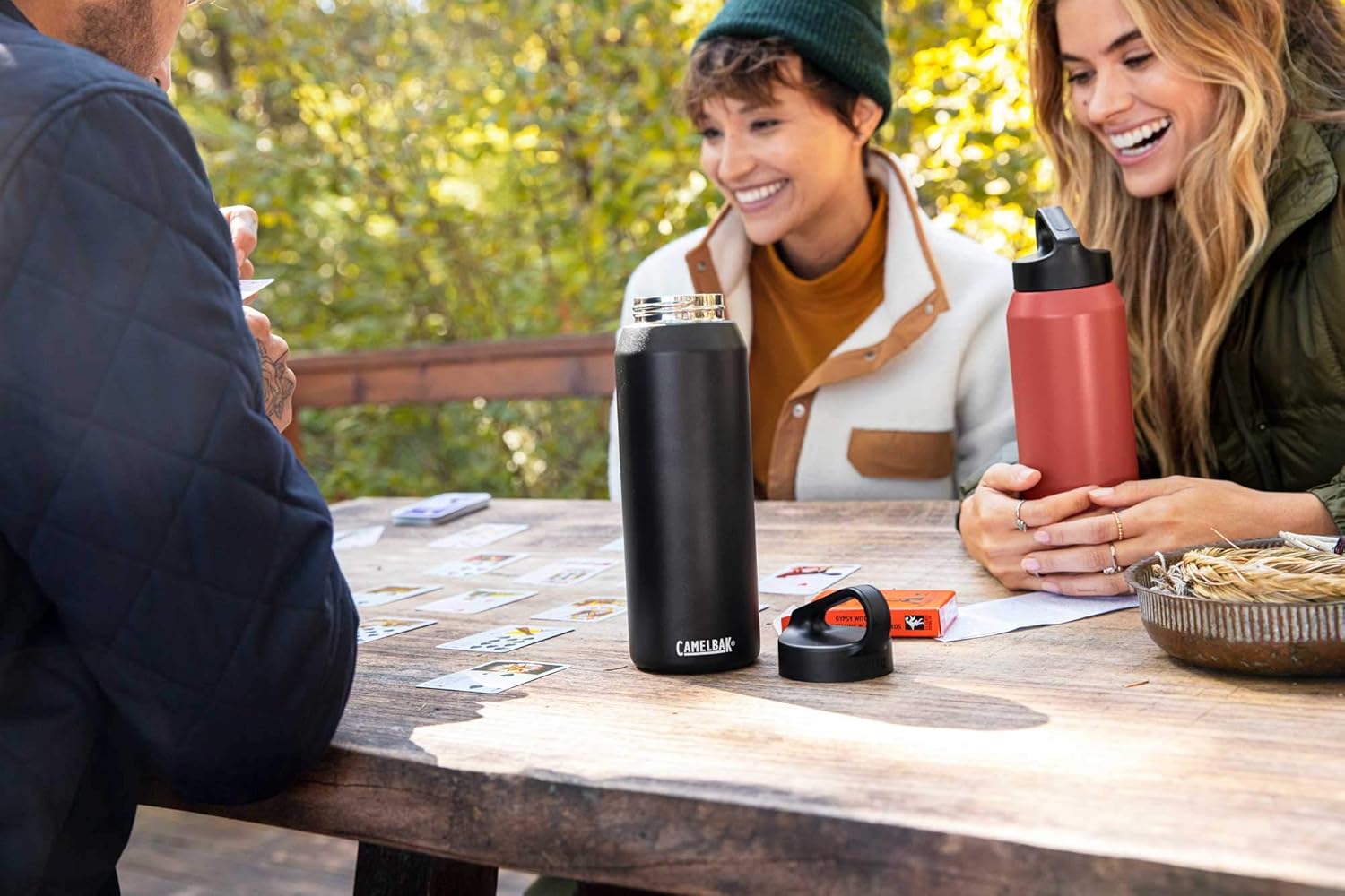 CamelBak Botella con tapa de transporte, acero inoxidable aislado al vacío, fácil de transportar