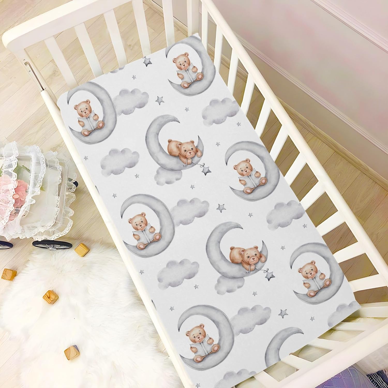 Sábana bajera ajustable para cuna para niños y niñas, diseño de osos kawaii con luna, nubes grises, estrellas, acuarela, para cuna para niños