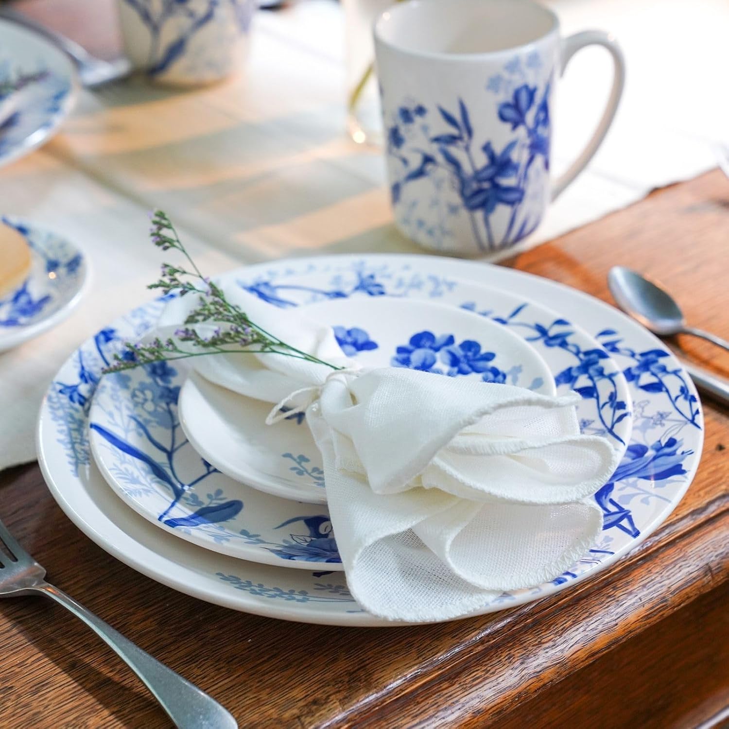 Sonemone Blue Flower – Platos llanos de cerámica de 11 pulgadas, juego de 4 platos grandes para cocina, cena, ensalada, microondas y lavavajillas,