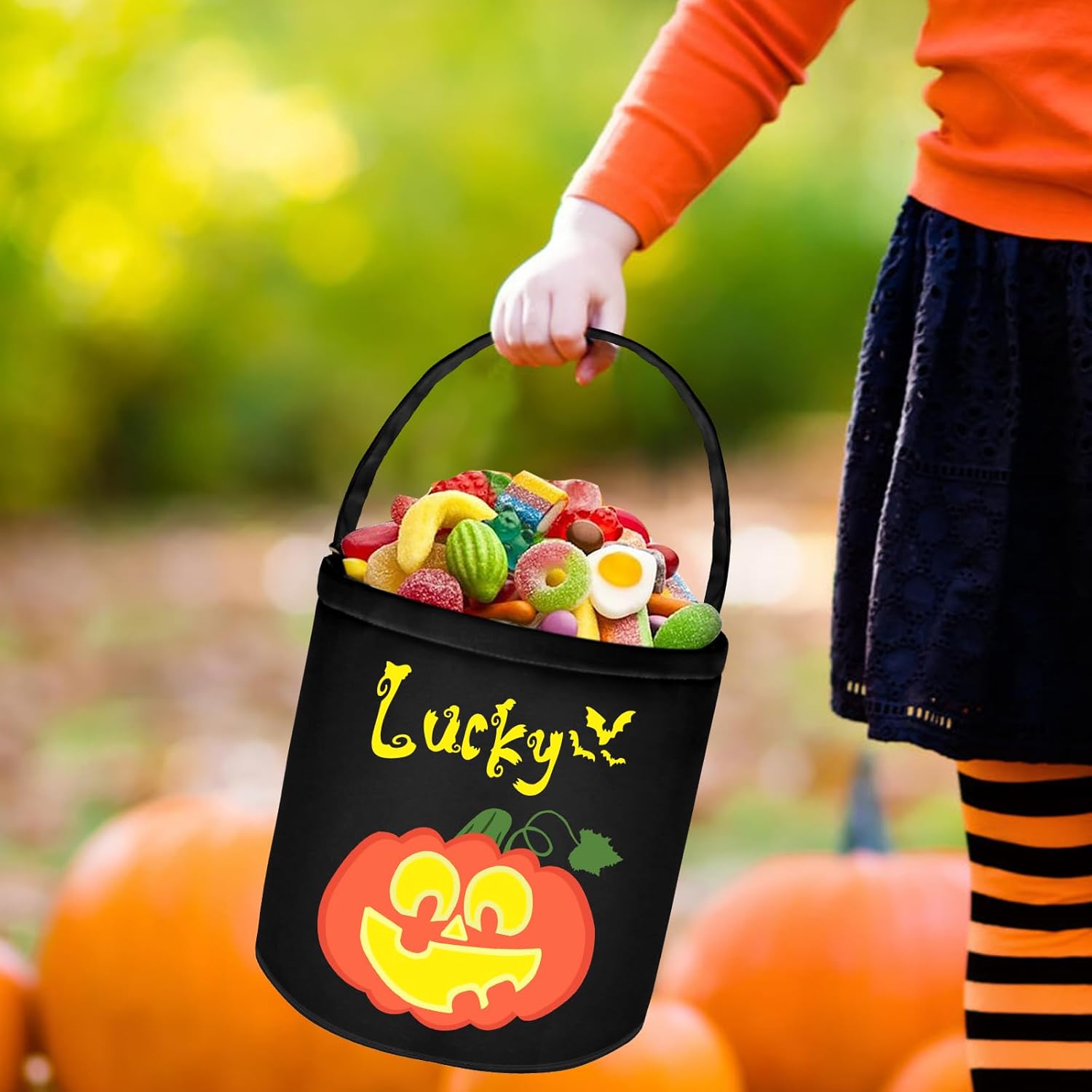 Cesta de Halloween personalizada con nombre de cubo personalizado para trucos o tratos, bolsa de dulces personalizada para niños, regalo para niños
