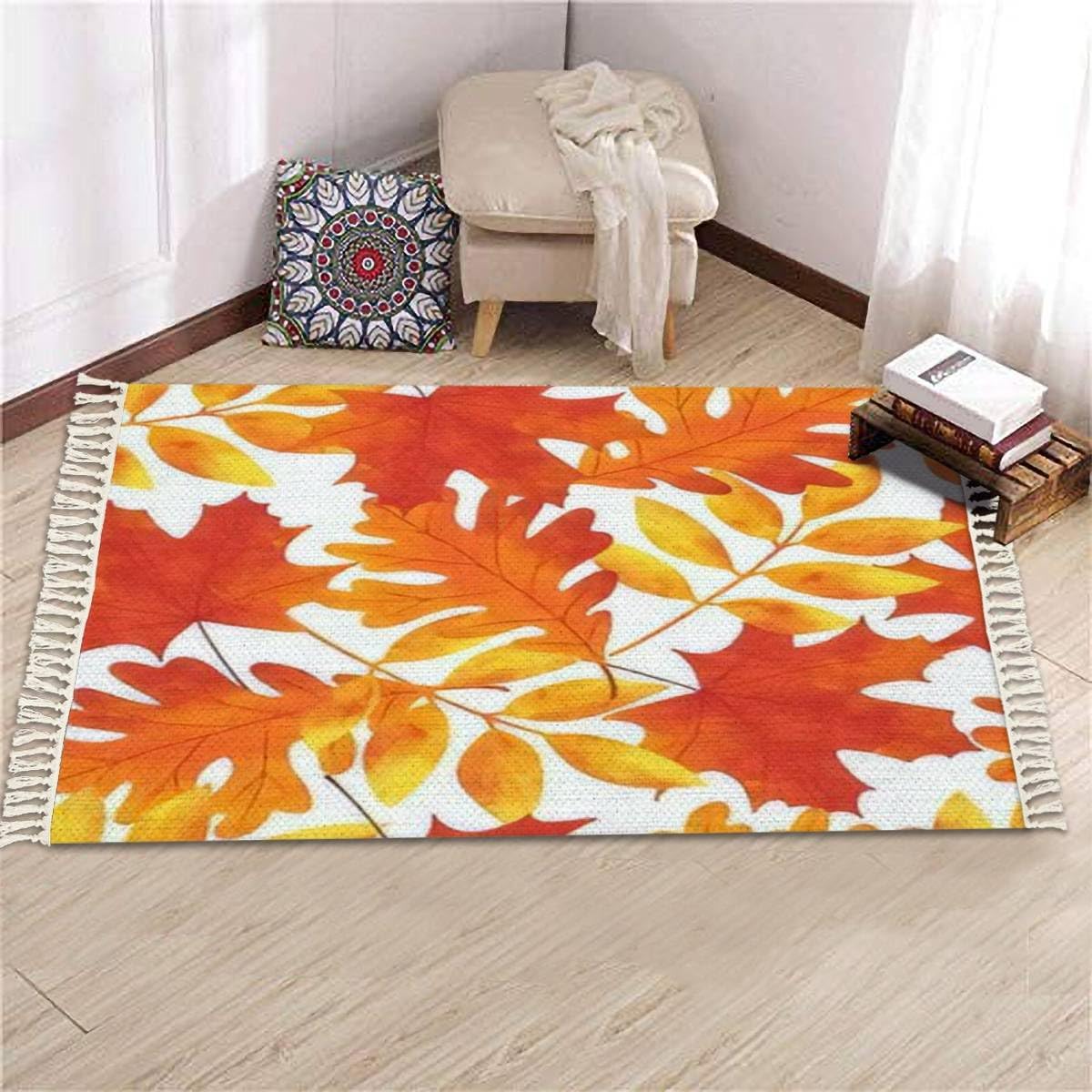 Alfombra bohemia dibujada sin costuras para otoño, hojas de otoño, bayas, bayas y arce, roble bellota, con flecos, decoración de habitación de niños