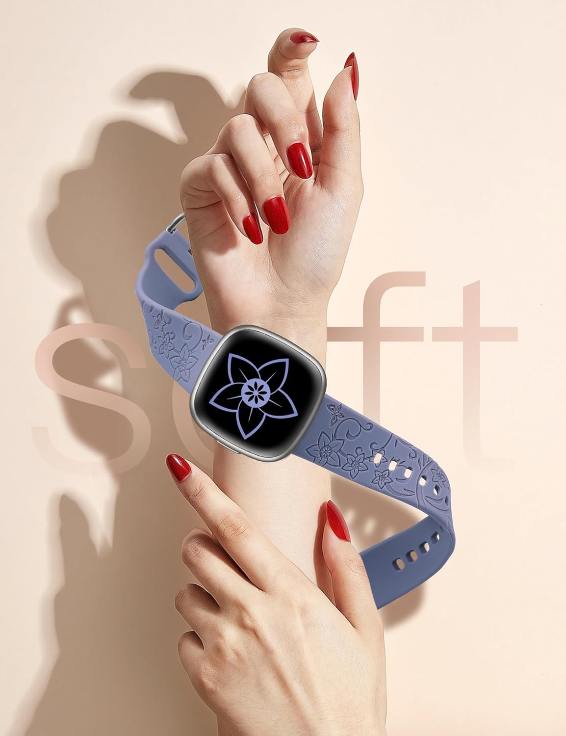 W-RARA Correa con grabado floral compatible con Fitbit Versa 4Versa 3Sense 2Sense Band para mujer, bonita correa de silicona suave con diseño de