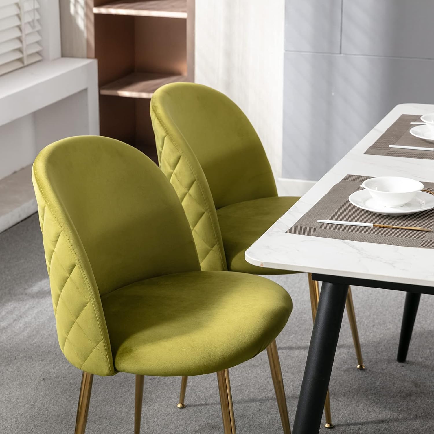 ZHENGHAO Juego de 2 sillas de comedor de terciopelo, sillas de comedor modernas, sillas laterales sin brazos con patas doradas, sillas de cocina