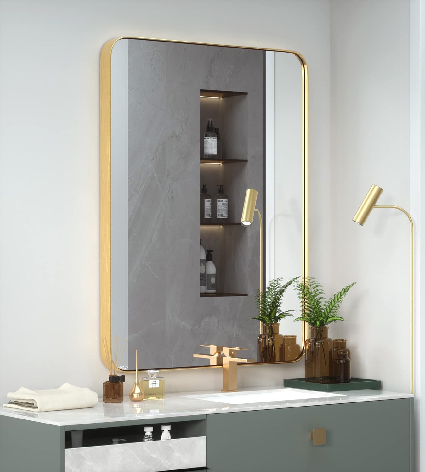 Espejo de baño dorado cepillado de 22 x 30 pulgadas para pared, espejo de baño con marco de acero inoxidable 304, espejo rectangular de granja de