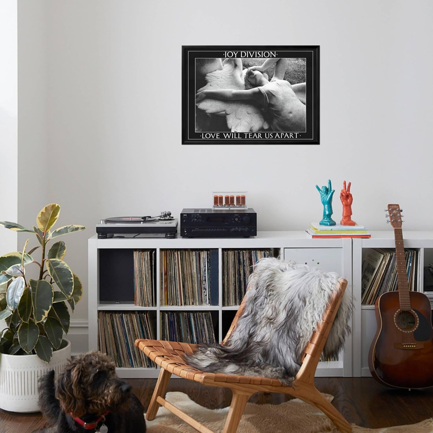 AllPosters Póster musical para pared, diseño de Joy Division (Love Will Tear Us Apart), marco negro, 33 x 22 pulgadas