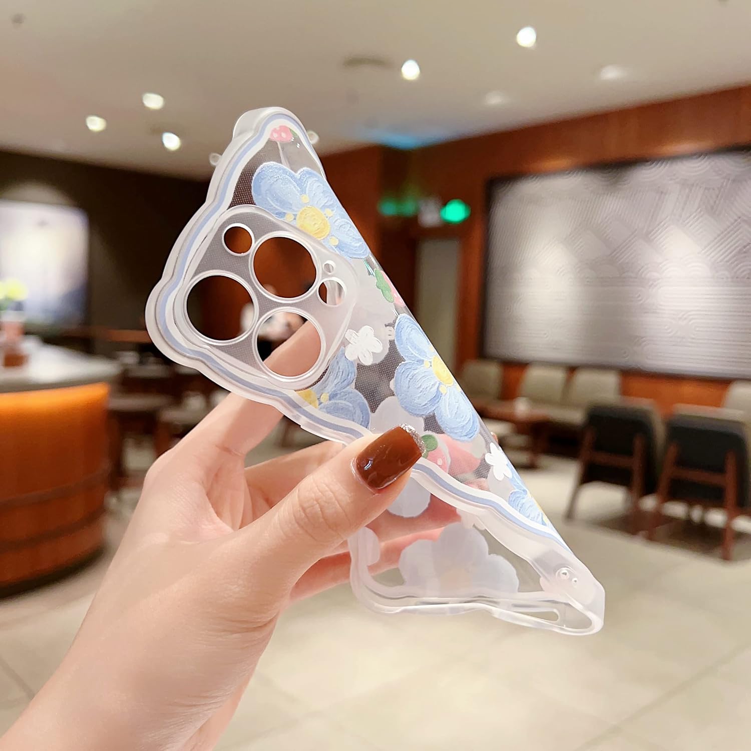 GUSDBSW Funda compatible con iPhone 15 Pro para mujeres y niñas, diseño de agarre ondulado de moda y patrón estético rizado, funda transparente de