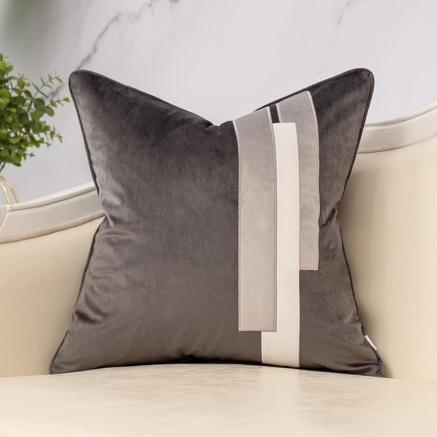 Yangest Funda de almohada decorativa de terciopelo gris oscuro, funda de cojín moderna de 20 x 20 pulgadas para sofá, dormitorio, sala de estar,