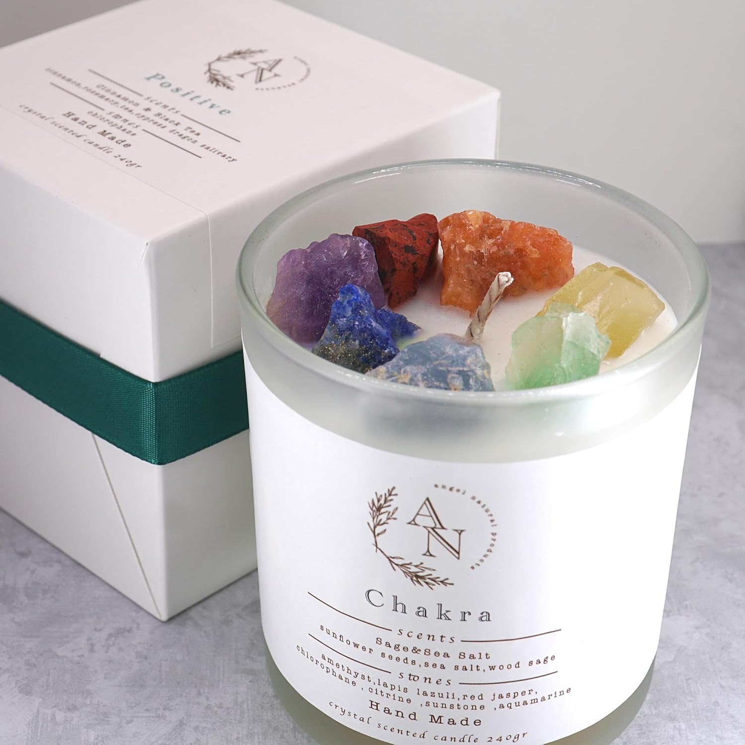 Velas de cristal curativo con 7 piedras de chakra, aroma a salvia y sal marina, vela de soja para meditación, manifestación y ritual, vela de regalo