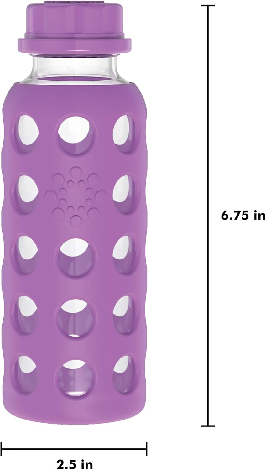 Lifefactory Botella de agua de vidrio sin BPA de 9 onzas con tapa plana y funda de silicona, uva