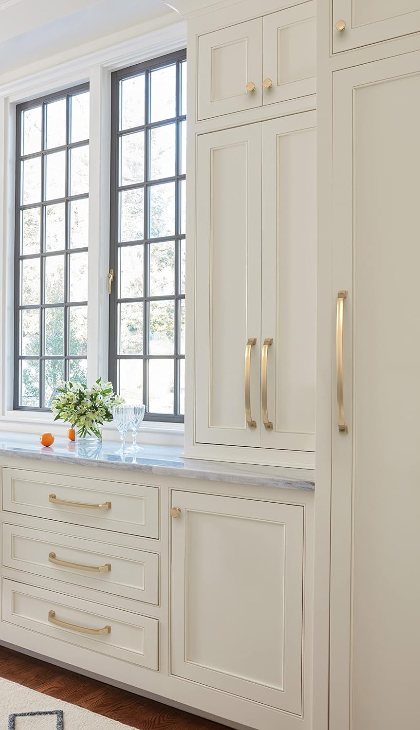Amerock  Pomo de gabinete  Bronce champán  Pomo de cajón de 1-34 pulgadas (1.732 in) de diámetro  Grace Revitalize  Herrajes para cocina y baño