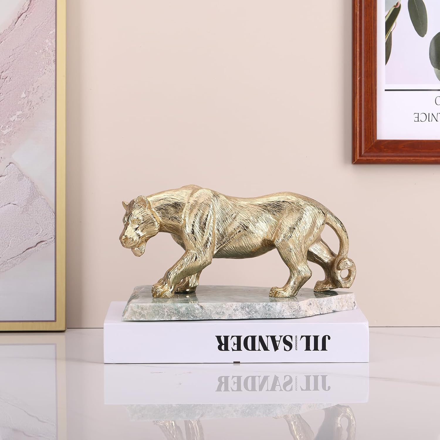 suruim Brass Tiger Statue Tiger Desktop Sculpture, Animal Sculpture for Home Decoration Lucky Animal Decor Golden Brass Adornment Exquisite Tiger