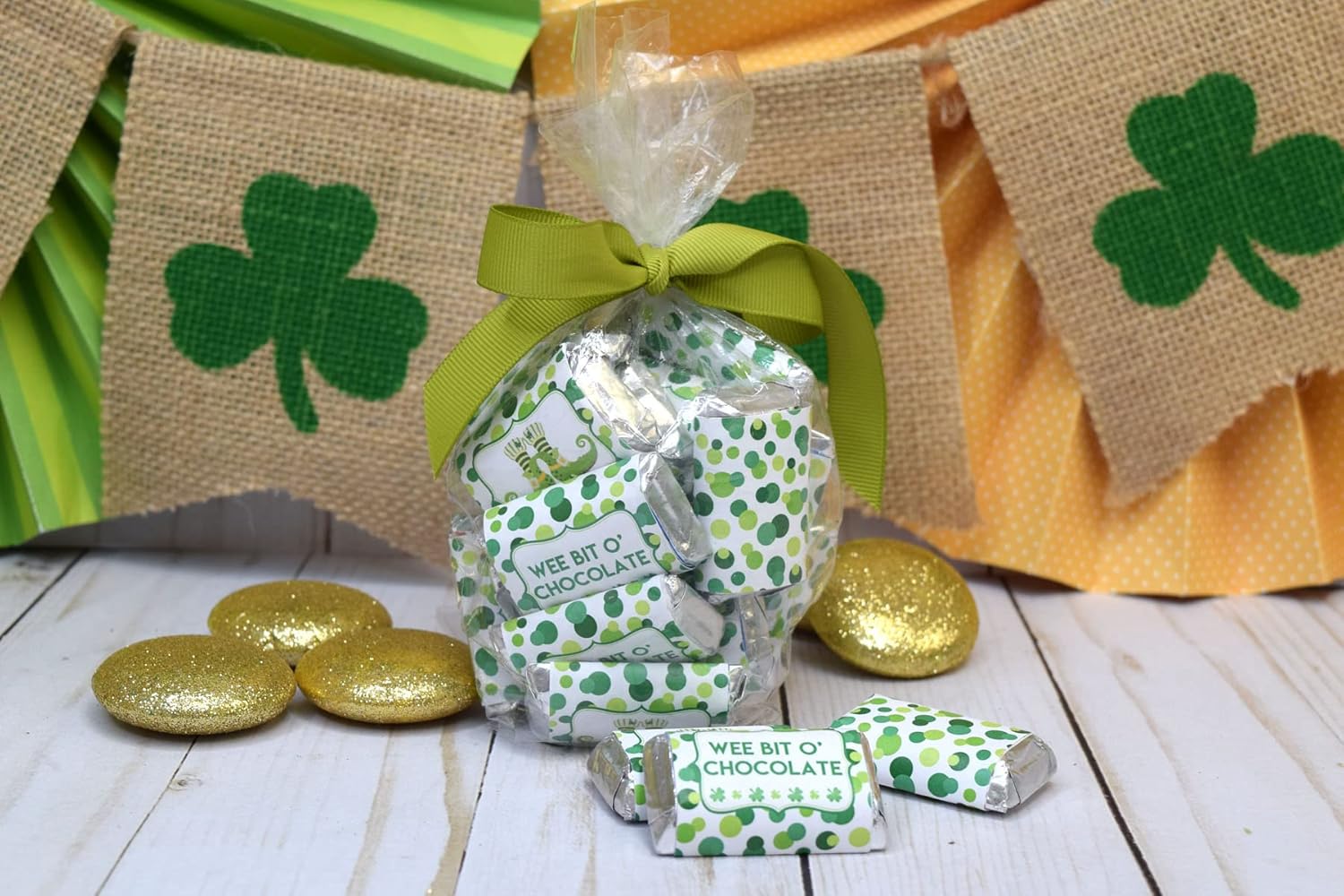 Wee Bit O’ Fun Día de San Patricio, mini envoltorios de calcomanías de chocolate para niños, 45 etiquetas envolventes de 1.4 x 2.6 pulgadas por