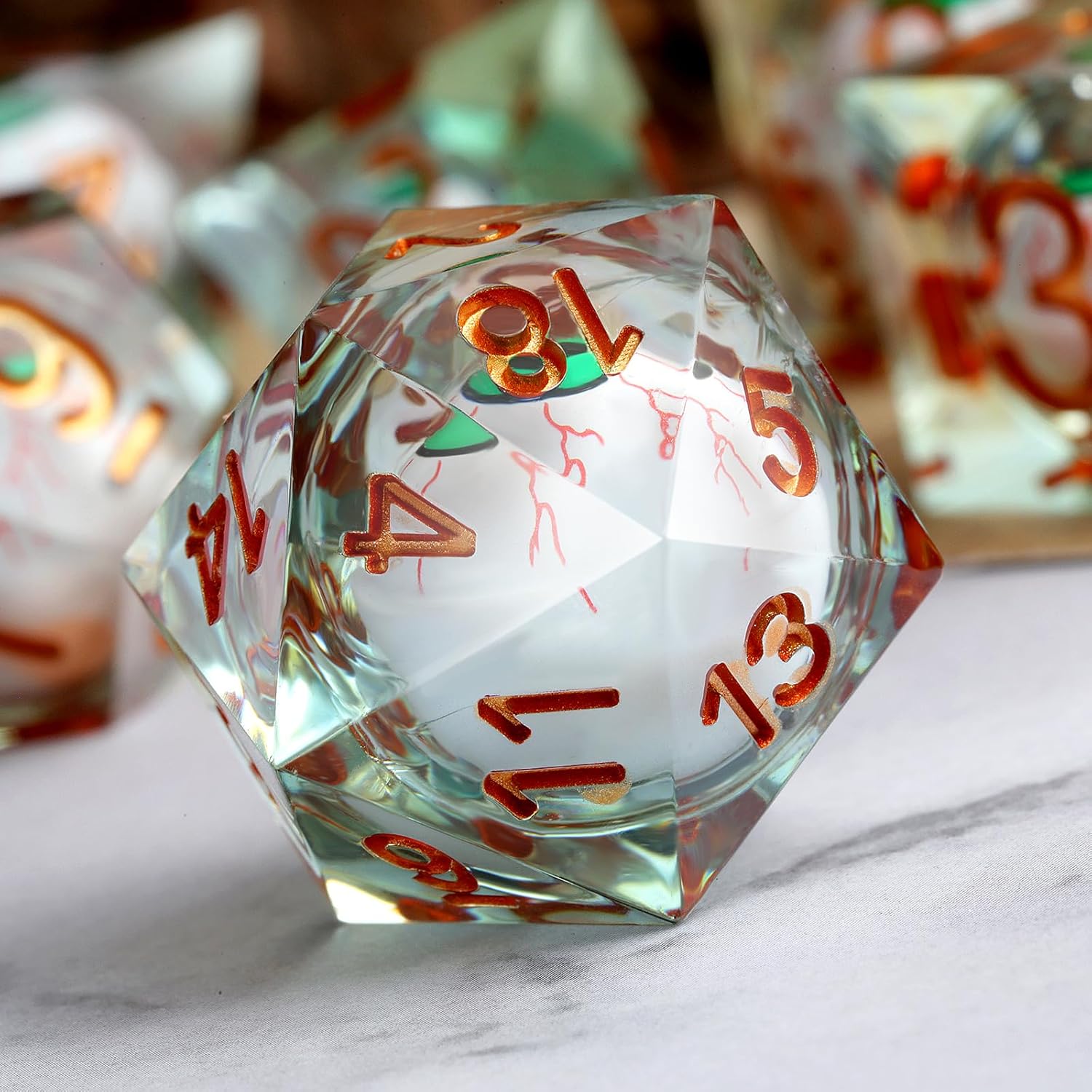 DNDND Dados DND de resina líquida con borde afilado y estuche de regalo para juego Dungeons and Dragon D&D (verde con globo ocular)