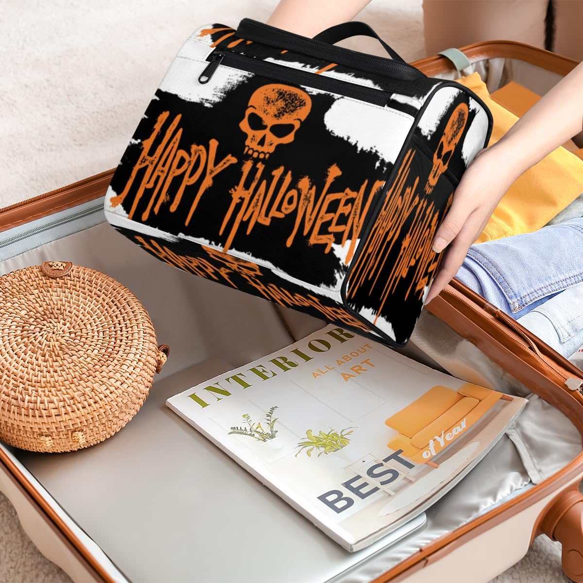 Halloween Decor Theme Toiletry Bag for Women Travel Makeup Organizer with Hanging Hook Traveling Cosmetic Bags for Toiletries Accessories