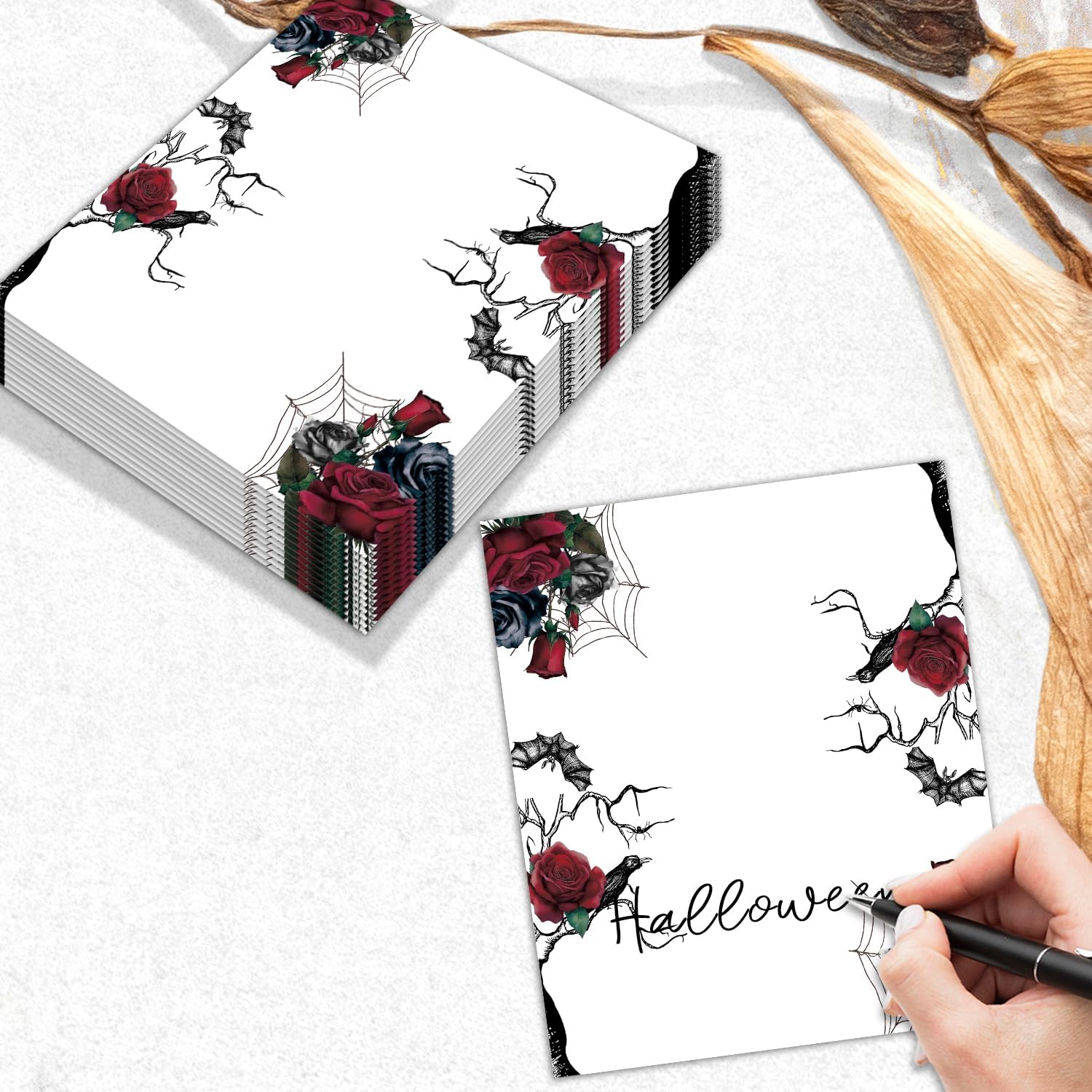 Tarjetas de lugar de rosas rojas de Halloween, con puntuaciones para plegarse fácilmente, 25 tarjetas de lugar para colocar la mesa, tarjetas de