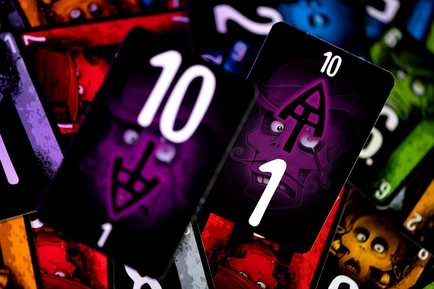 El juego juego de cartas rápido y fácil un desafío rápido para jugar en equipo! Juego de estrategia cooperativa para niños y adultos, mayores de 8