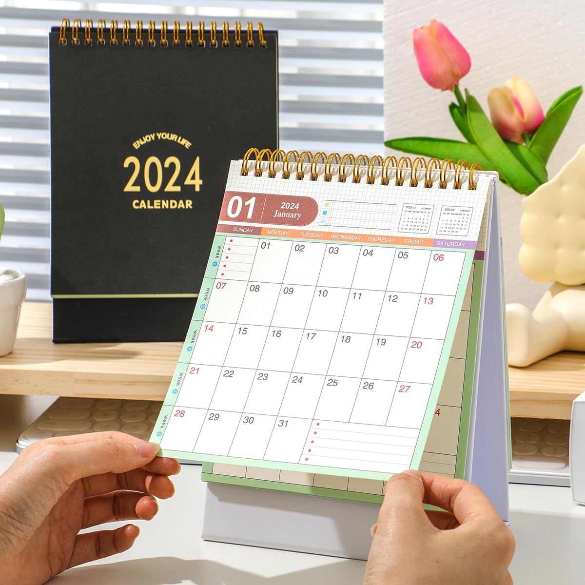 Calendario de escritorio pequeño 2024, funciona desde ahora hasta diciembre de 2024, calendario de escritorio con tapa de pie, anillo de metal,