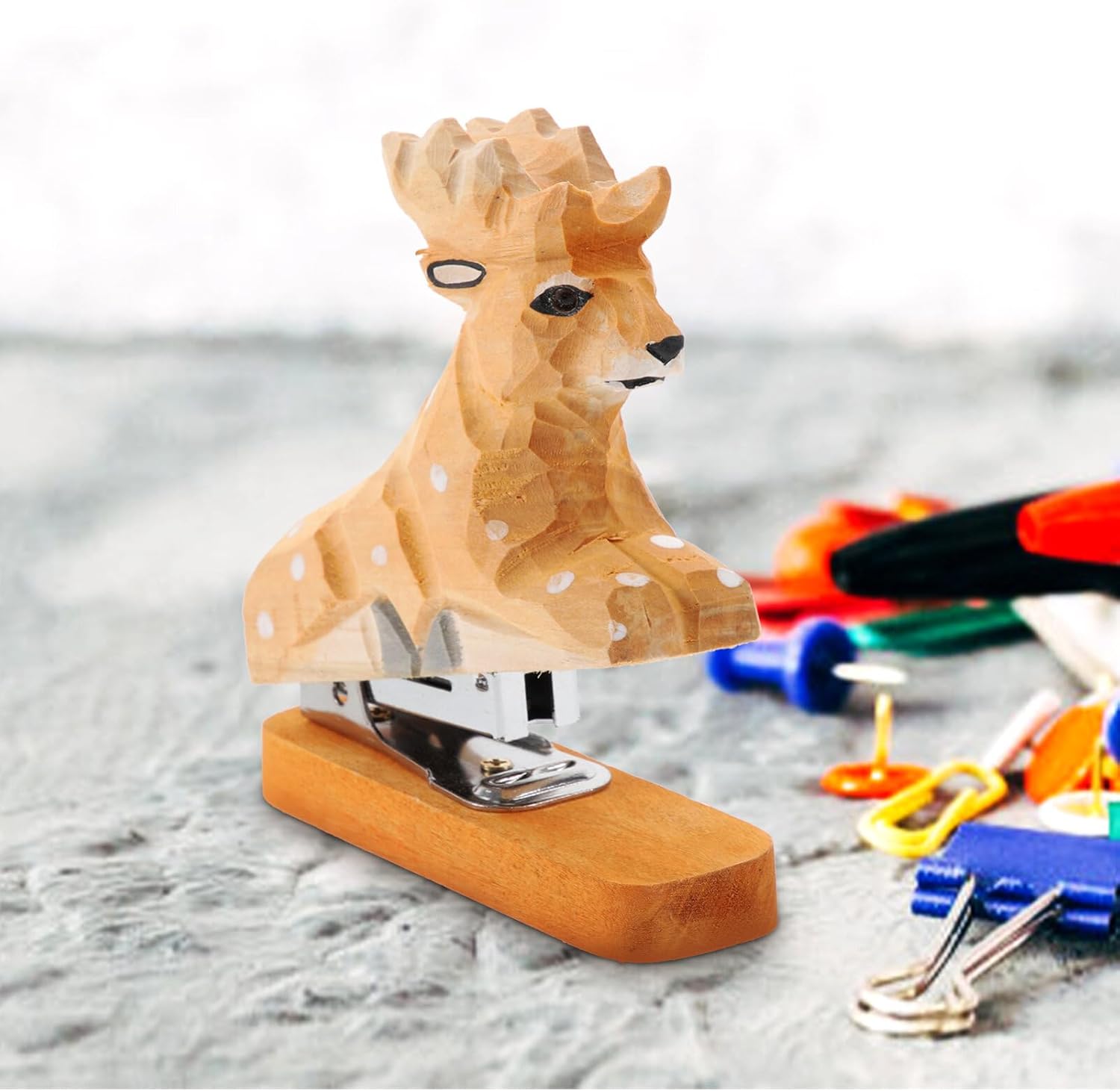 NUOBESTY Engrapadora de animales, engrapadora divertida para el hogar, suministros de escritorio para mujeres, grapadora de folletos de oficina,