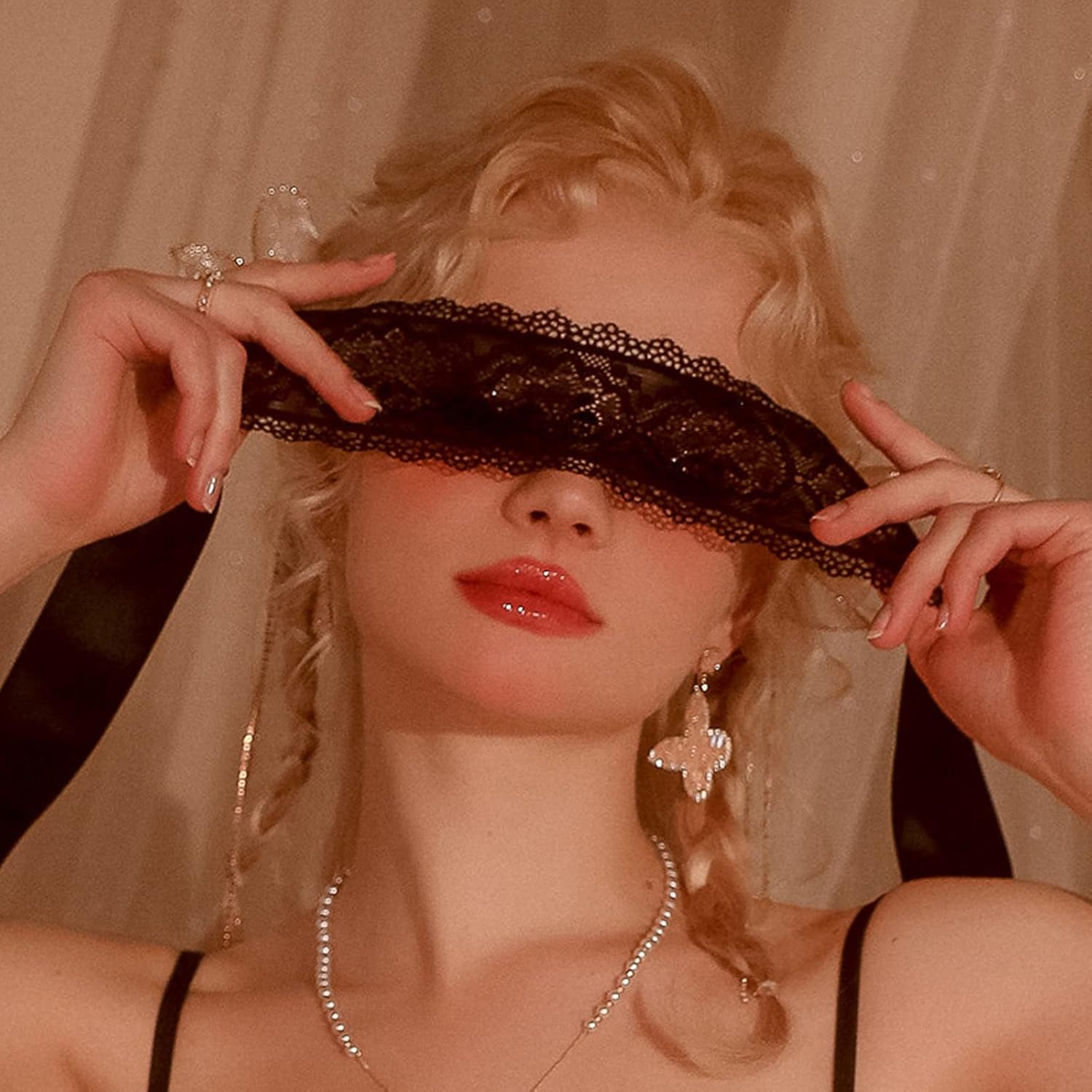 YOMORIO 2 máscaras de encaje con los ojos vendados para mascarada, accesorios de lencería sexy, accesorios de lencería color blanco y negro