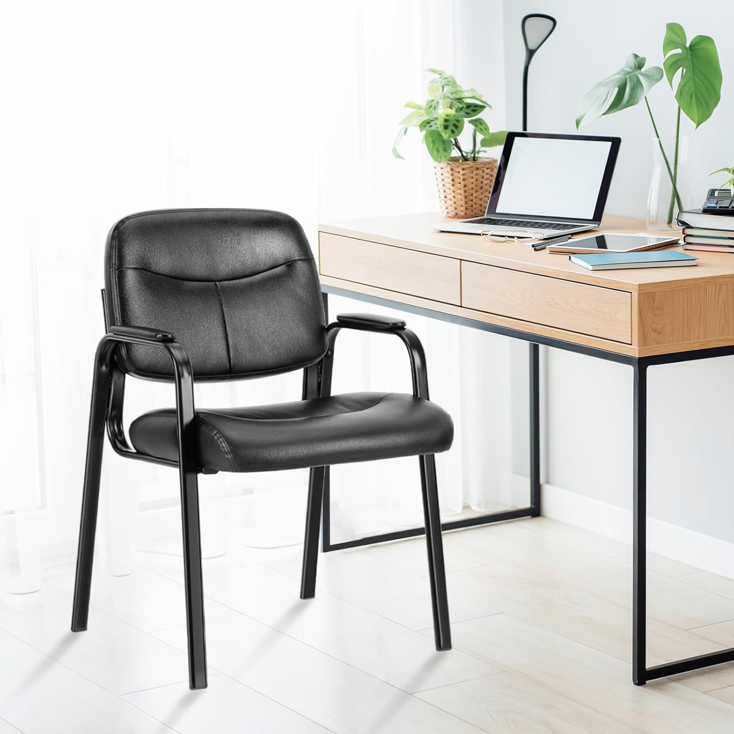 Sweetcrispy Juego de 2 sillas de sala de espera sin ruedas, de cuero, estacionaria, oficina, recepción, silla de invitados con brazos acolchados