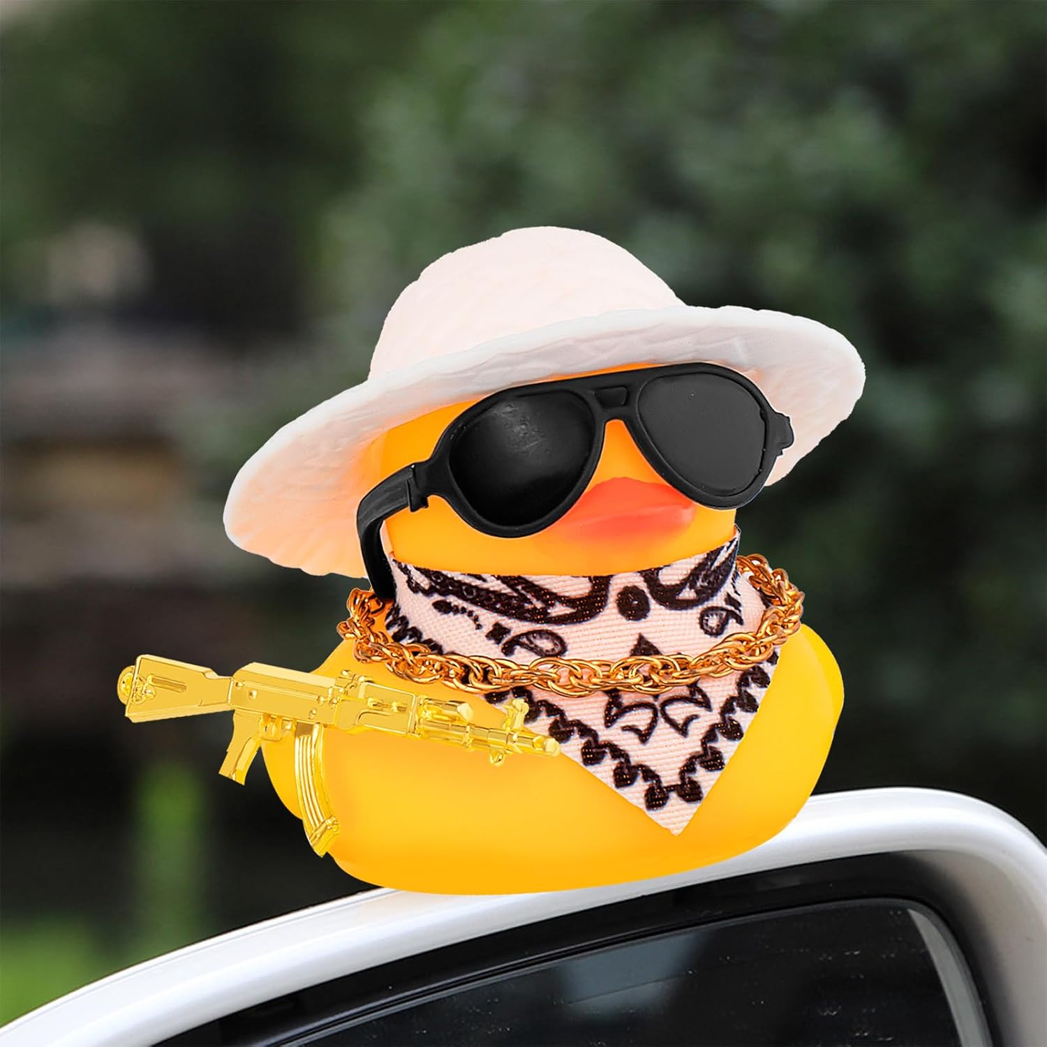 wonuu Decoración de pato de goma para automóvil, accesorios de decoración de tablero de instrumentos de vaquero occidental con mini anillo de