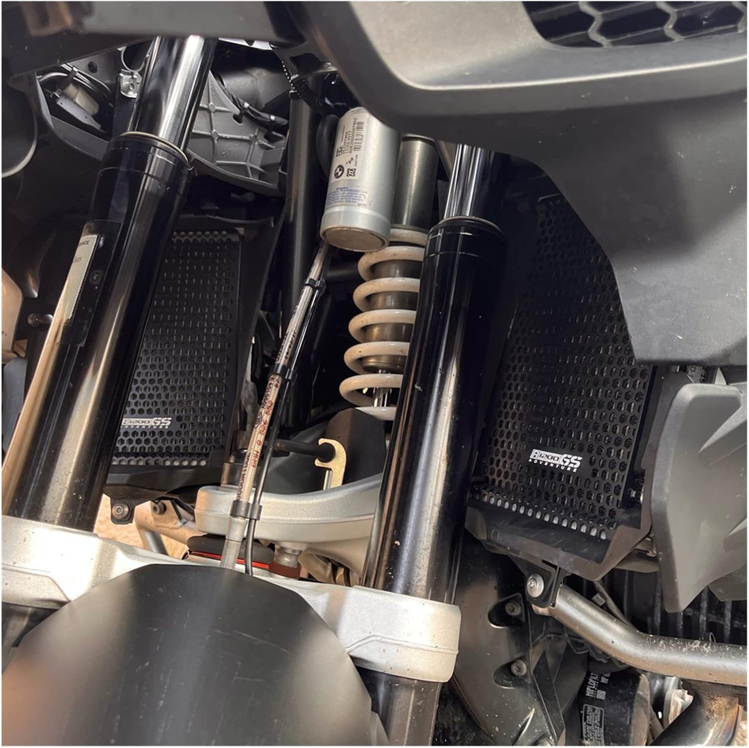Radiator Grille Guard Cover Motorcycle R1200GS Radiator Grille Guard Cover Protector for BM-&W R 1200 GS Adventure R1200 GS ADV 2013 2014 2015 2016