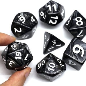 Dados – Juego de dados DND de 0.984 in, dados RPG para Calabozos y Dragones, D&D Pathfinder MTG, dados gigantes poliédricos negros con bolsa de dados Dados – Juego de dados DND de 0.984 in, dados RPG para Calabozos y Dragones, D&D Pathfinder MTG, dados gigantes poliédricos negros con bolsa de dados