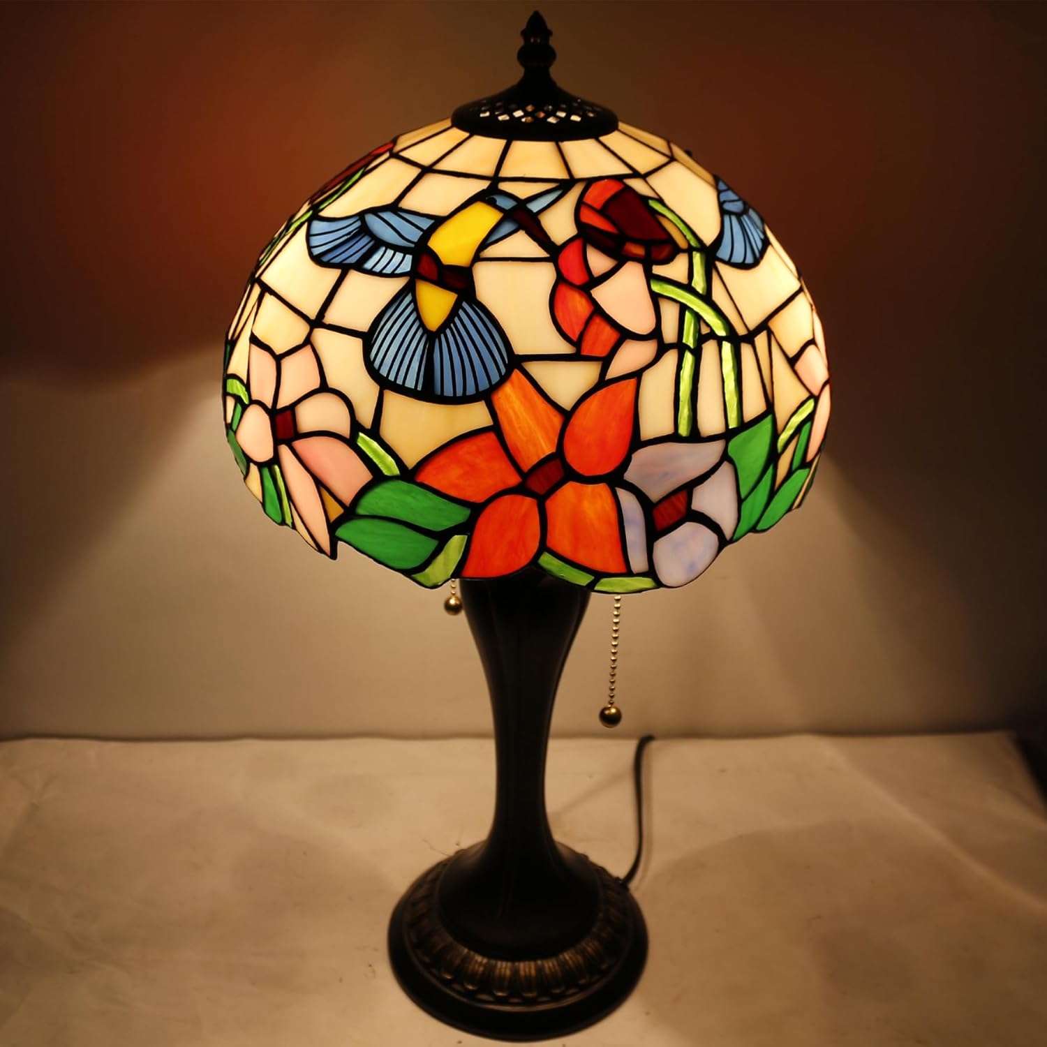 WERFACTORY Tiffany Lámpara de mesa de cristal manchado, estilo colibrí, mesita de noche, luz de lectura, 12 x 12 x 22 pulgadas, decoración para