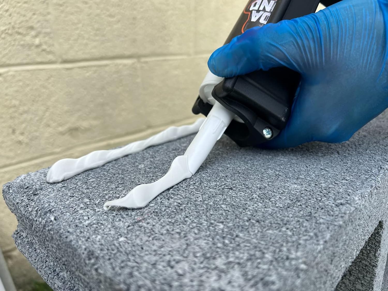 BoaBond – Adhesivo híbrido avanzado, multiusos, agarre rápido, fácil instalación vertical, resistente para aplicaciones de construcción,