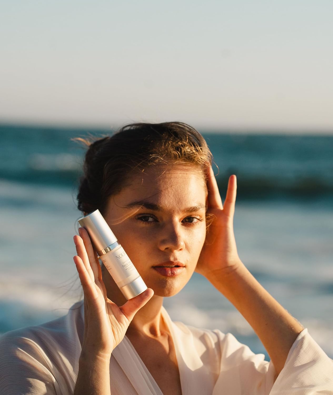Suero facial Bakuchiol de Noura Cosmetics, alternativa natural al retinol, disminuye las líneas finas y las arrugas, ilumina e hidrata la piel,