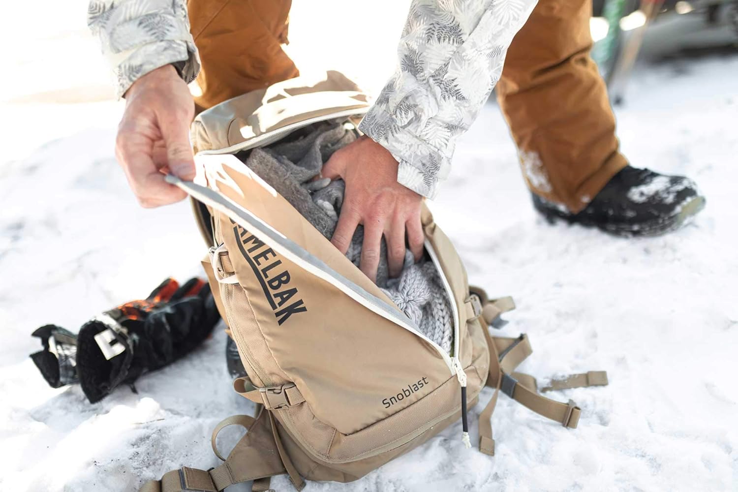 CAMELBAK SnoBlast – Paquete de hidratación para esquí, 70 onzas