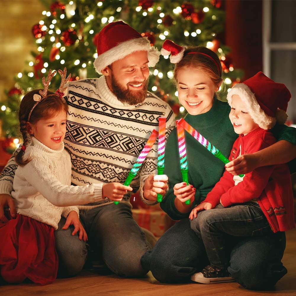 ArtCreativity Varitas de rayas de bastón de caramelo iluminadas, juego de 2, varitas LED intermitentes de 12.25 pulgadas para niños con baterías