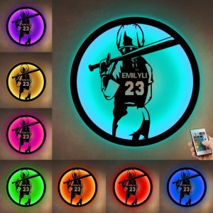 Letrero de metal personalizado para jugador de sóftbol con luz LED, nombre y número personalizado, arte de pared de sóftbol, letrero de neón con Letrero de metal personalizado para jugador de sóftbol con luz LED, nombre y número personalizado, arte de pared de sóftbol, letrero de neón con