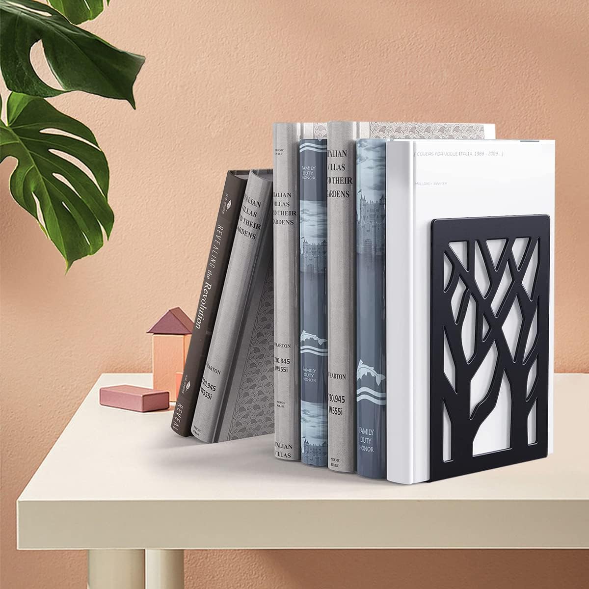 Coolnice Sujetalibros de metal negro para libros, diseño moderno de árboles, sujetalibros antideslizante, resistente para librosCD, estante