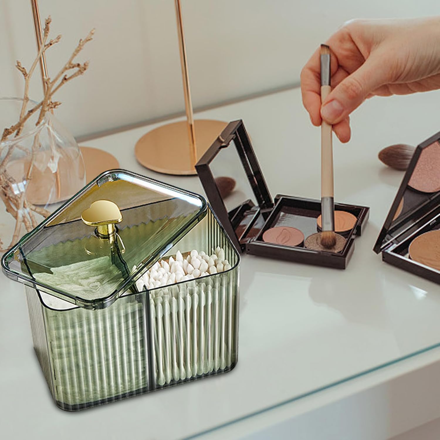 Naisicore Dispensador de hisopos de algodón, organizador de cosméticos transparente de 3 rejillas con tapa, soporte para hisopos de algodón, caja de