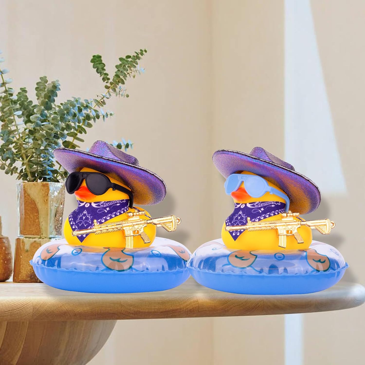 Patos de goma para tablero de instrumentos de automóvil, pato vaquero, accesorios de decoración con mini sombrero de vaquero holográfico, anillo de