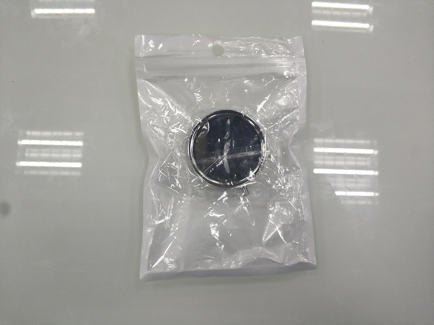 Sibba Pastillero portátil de 3 compartimentos para medicina, pastillero multifuncional a prueba de humedad para bolso y bolsillo, bonita caja