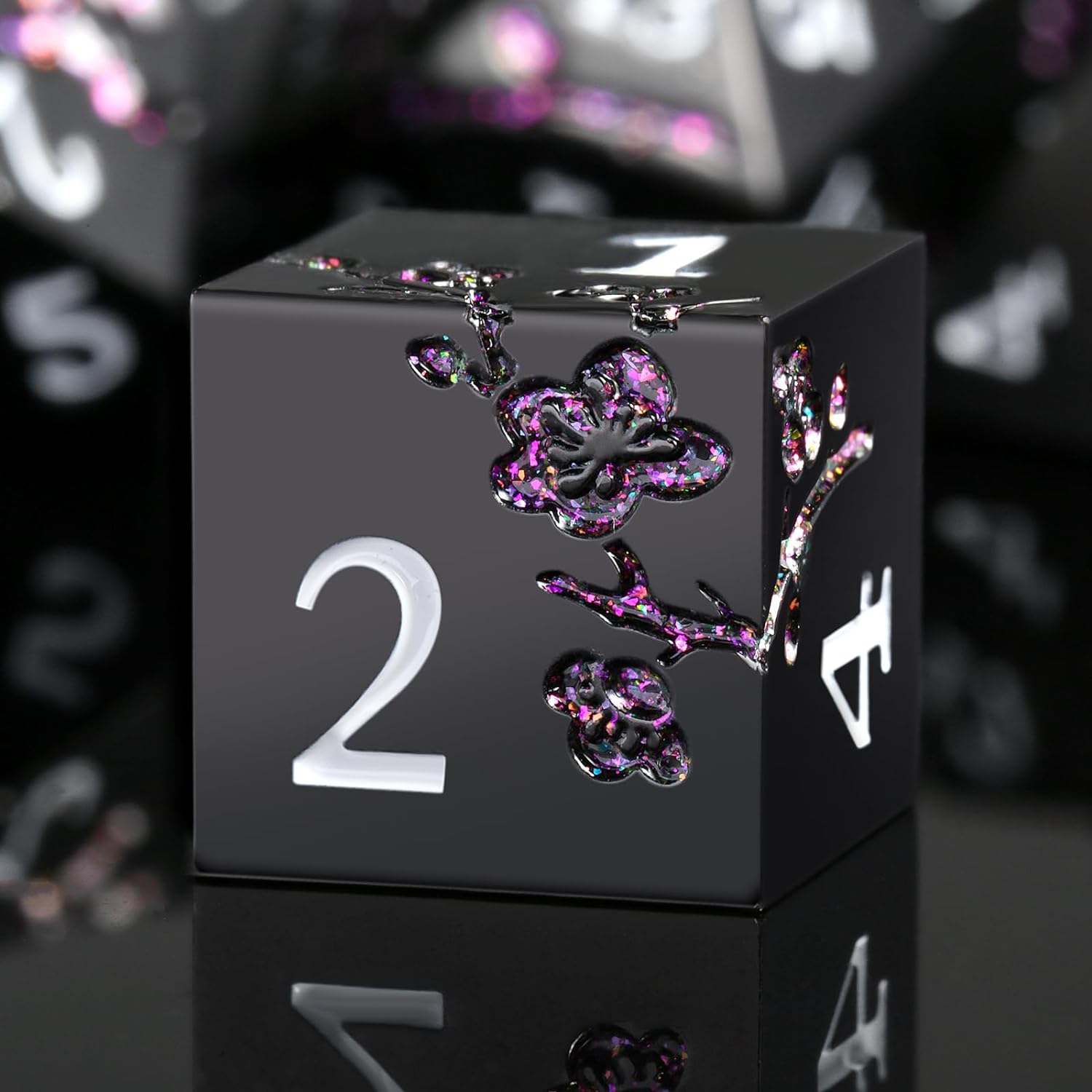 DNDND – Dados de metal morado con purpurina, 7 piezas de dados DND metálicos con diseño de flores y caja de regalo para juego de mesa de Calabozos y