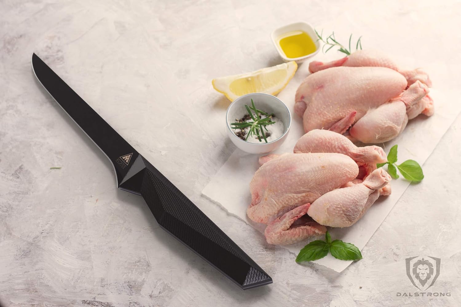 Dalstrong – Shadow Black Series – Cuchillo de acero HC alemán con revestimiento de nitruro de titanio negro, Acero HC alemán con revestimiento de