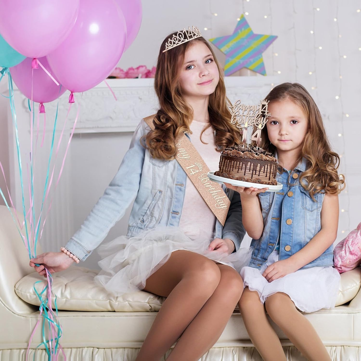 Decoraciones de cumpleaños número 14 para niñas, incluyendo banda y tiara de cumpleaños 14, velas de cumpleaños 14 y adornos para pasteles, globos
