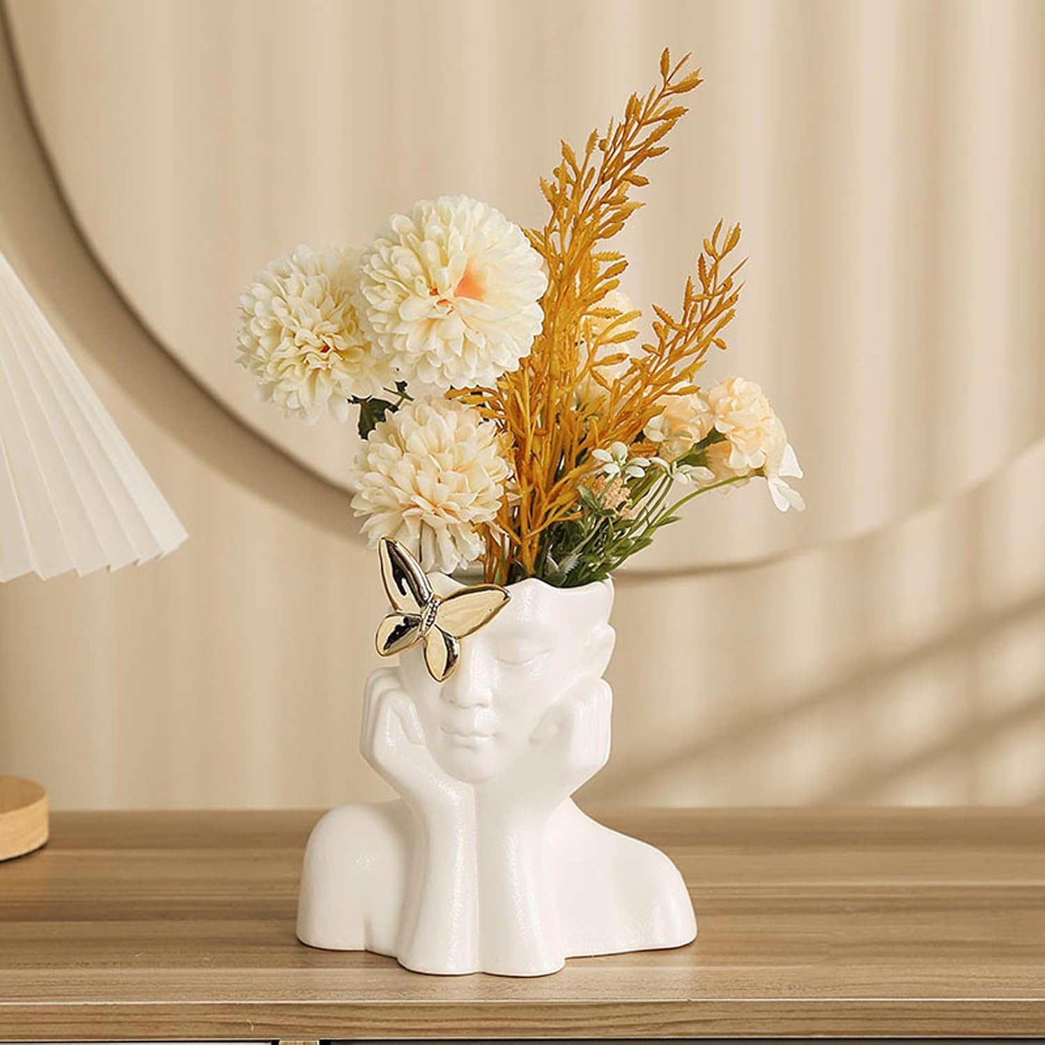 PAVLDSIN Jarrón de cerámica blanca para decoración, cabeza de forma humana creativa, medio cuerpo, busto, floreros con mariposa para el hogar,