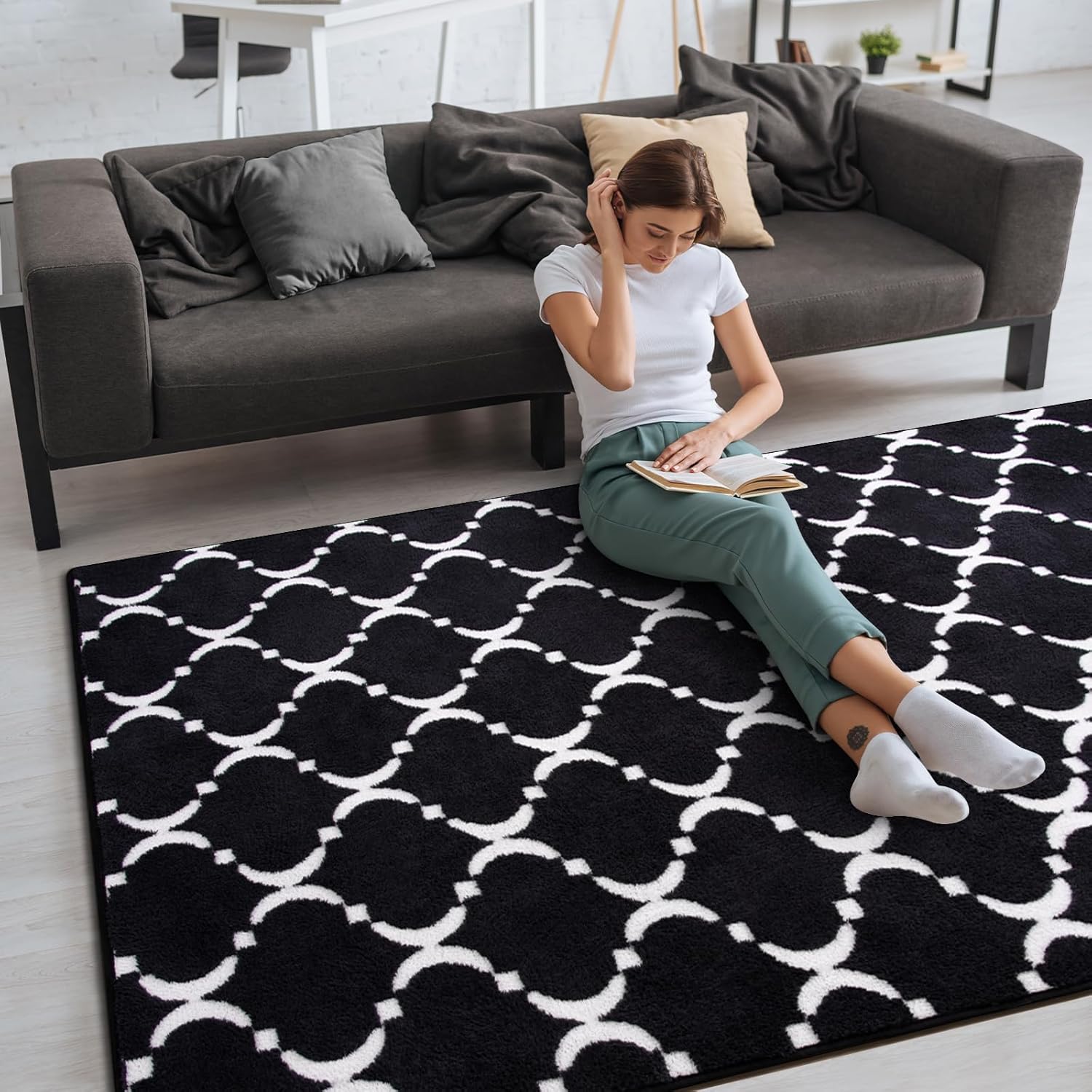 YJ.GWL Alfombra geométrica suave para dormitorio, sala de estar, 4 x 6 pies, color negro, acogedora y moderna, alfombra de espuma viscoelástica para