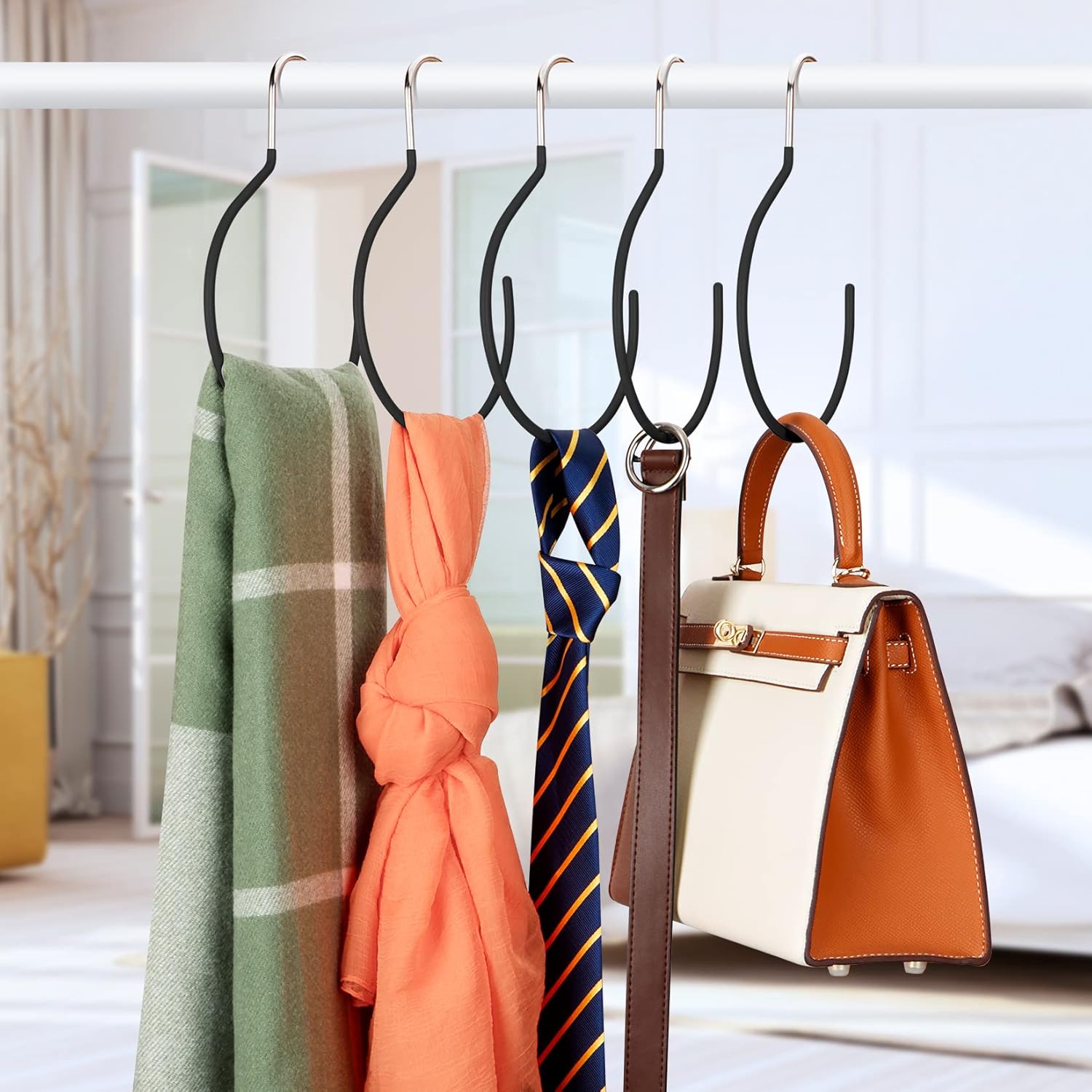 HangerSpace Perchas para cinturón, bufandas, anillos, 5 piezas antideslizantes para colgar lazos, organizador de armario, soportes de accesorios